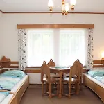Karlovka By Interhome * Hrabětice