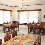Alpesi faház Karlovka By Interhome