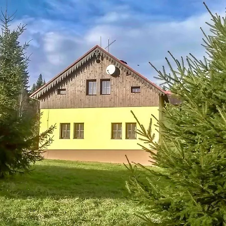 Karlovka By Interhome Domek alpejski *