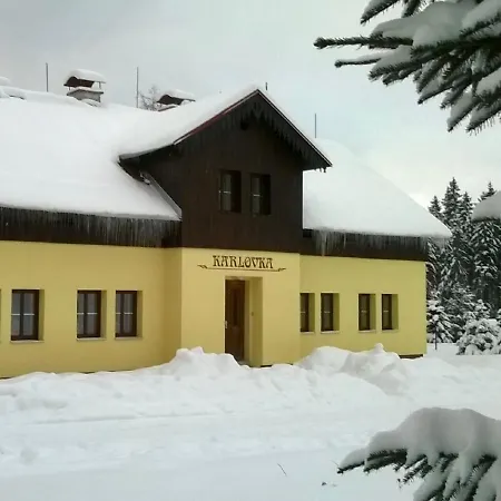 Domek alpejski Karlovka By Interhome